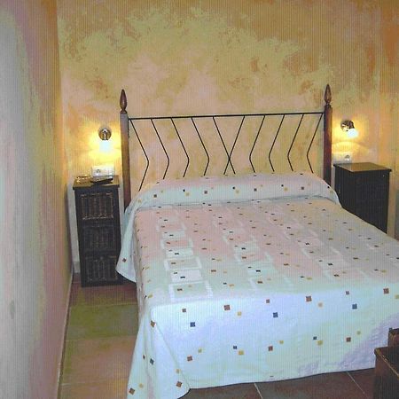 Hostal Valle Del Iregua Albelda De Iregua Cameră foto
